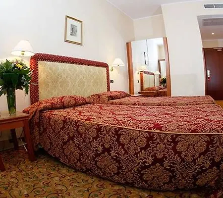 Colonna Hotel 4*