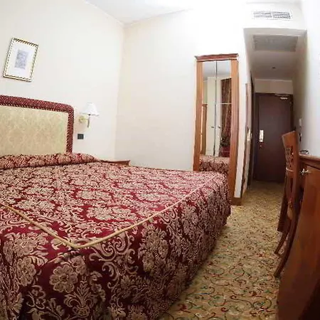 Colonna Hotel 4*