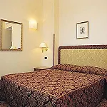 Colonna Otel 4*