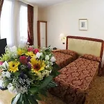 Colonna Otel 4*