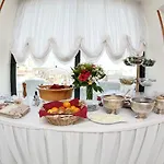Otel Colonna
